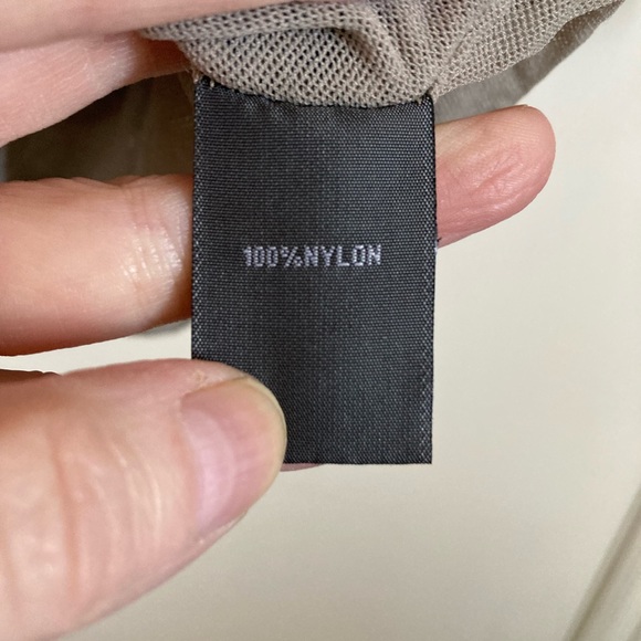 🌞Kenneth Cole Reaction Brown,White& Black V-Neck Geometric Faux Wrap Blouse A - Picture 4 of 7